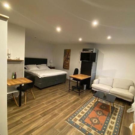 Apartman Ginko I Bratislava Ngoại thất bức ảnh