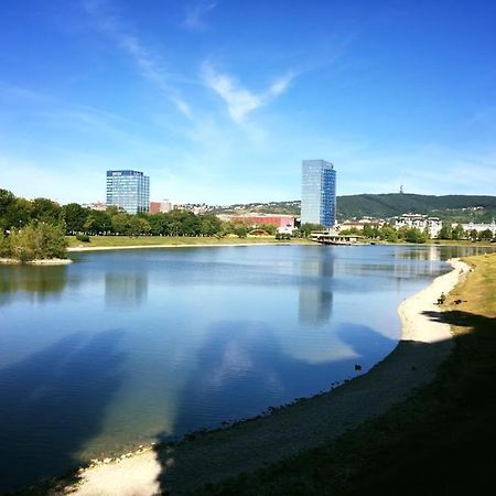 Apartman Ginko I Bratislava Ngoại thất bức ảnh
