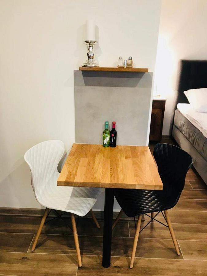 Apartman Ginko I Bratislava Ngoại thất bức ảnh