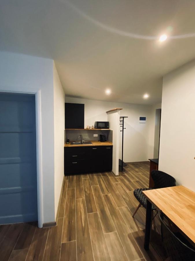 Apartman Ginko I Bratislava Ngoại thất bức ảnh